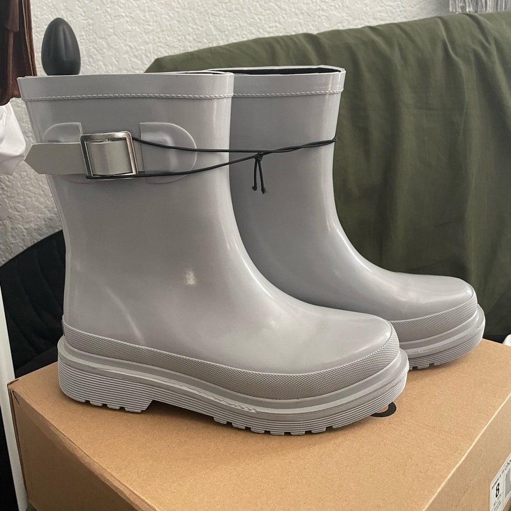 Gray Winter Boots